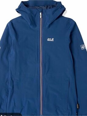Jack wolfskin raincoat 0572